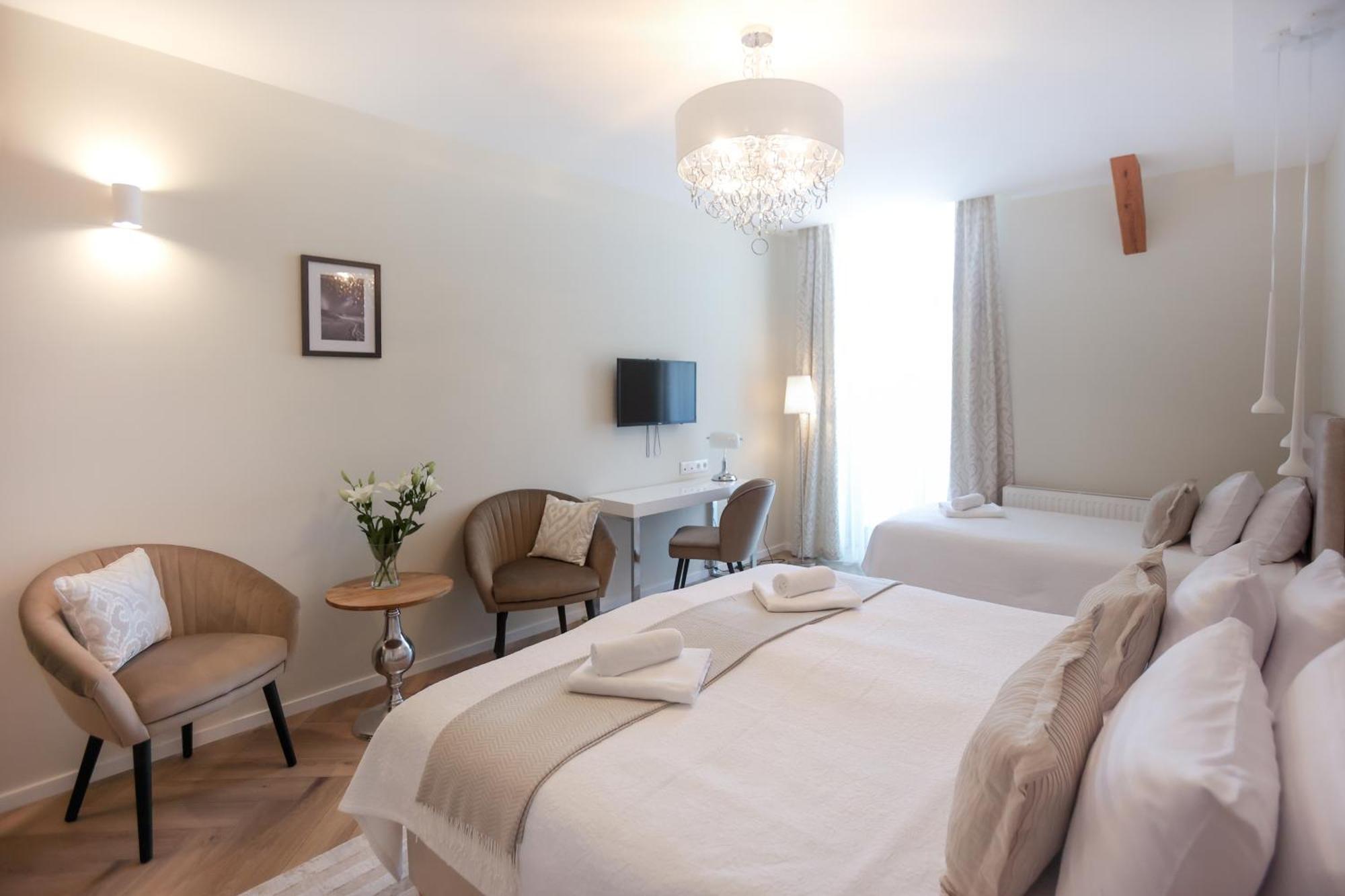 Vadkert Major Hotel Sárvár Eksteriør billede