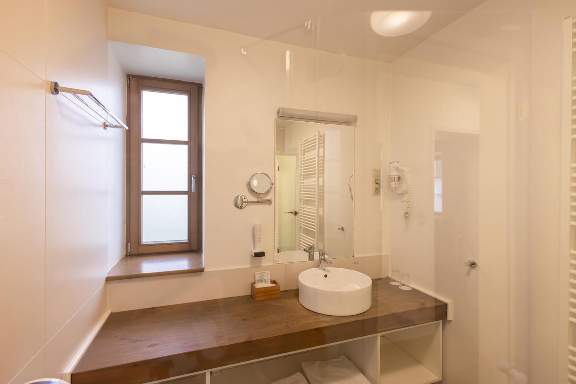 Vadkert Major Hotel Sárvár Eksteriør billede
